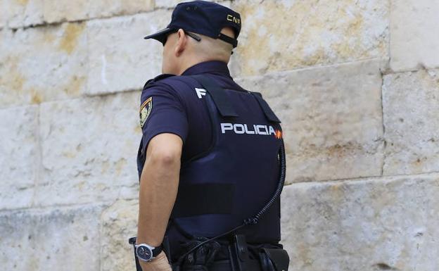 Detenida Una Empleada Del Hogar En Valladolid Por Apoderarse De 15.000 ...